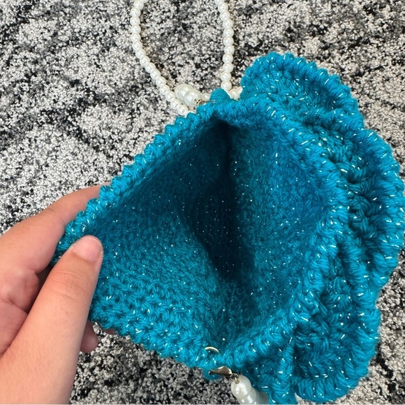 Hand Crocheted Sparkling Blue Rose Purse - Picture 7 of 15